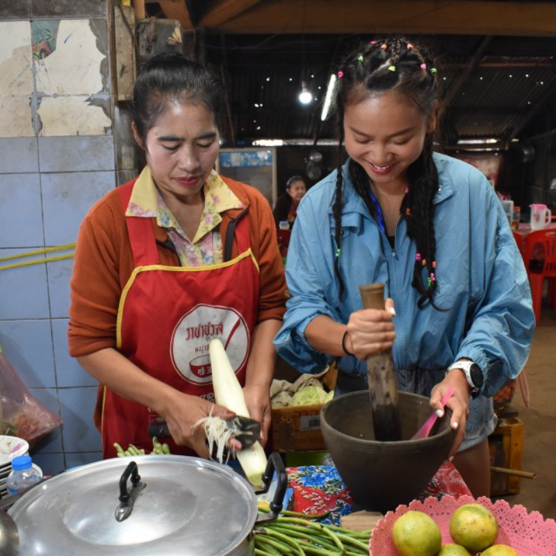 Người Việt Tại Lào