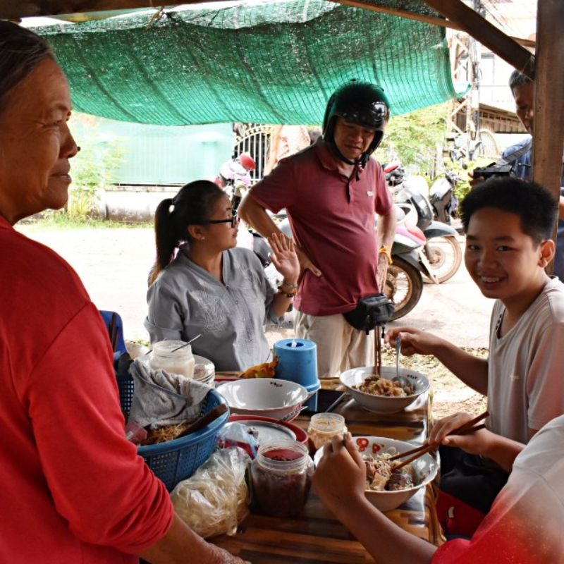 Người Việt Tại Lào